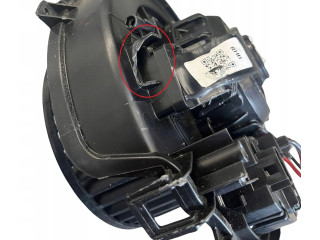 Вентилятор печки    5WC819021, CZ0160601500   Volkswagen Golf VIII