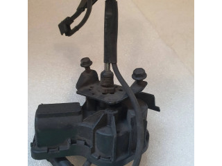 Моторчик заднего дворника 0390206845    Ford Sierra