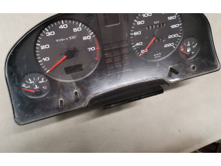 Přístrojová deska  Audi 80 90 B3 1990 893919033  