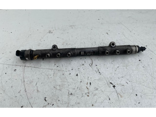 Vstřikovací lišta 30777554   Volvo V70     