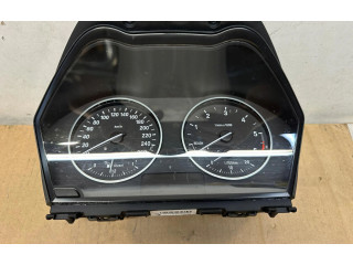 Přístrojová deska  BMW 2 F45 2017 9295445  