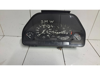 Přístrojová deska  BMW 5 E34 1993 8359527, 993558223  