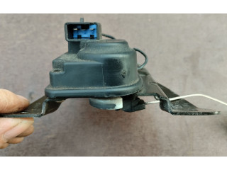 Замок багажника 05056244AA, 244AAA    Chrysler 300 - 300C 2005 - 2010 года