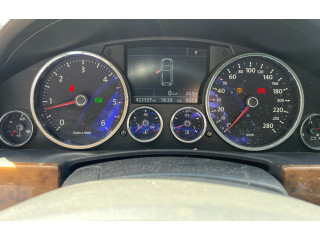 Přístrojová deska  Volkswagen Touareg I 2008 7L6920885R, 0263655814  