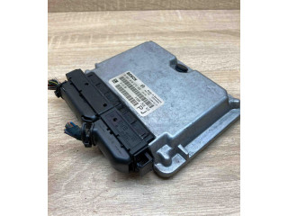 Блок управления двигателем Блок управления 24417198, 0281010273   Opel Omega B2