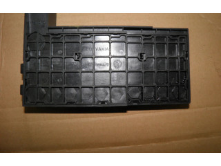 Блок предохранителей 7H0937550   Volkswagen Transporter - Caravelle T5    