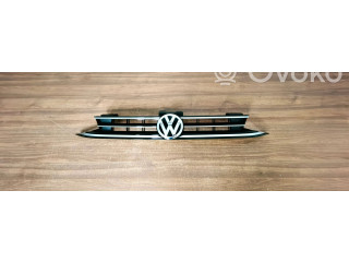 Верхняя решётка Volkswagen Golf Sportsvan 2014-2020 года 510853653H, 510853651      