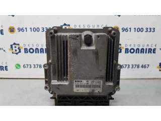 Řídící jednotka 237102720R   Dacia Lodgy 2013