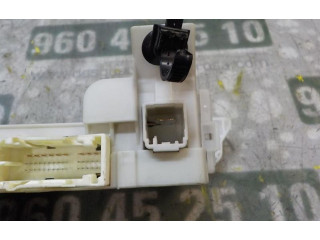 Pojistková skříňka Řídící jednotka BSM 8273052F80, 8273052F80   Toyota Yaris 2013