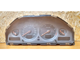Přístrojová deska  Volvo V70 2001 9499671  