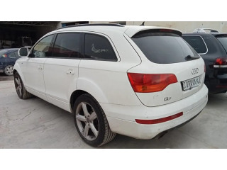 Přístrojová deska  Audi Q7 4L 2007 4L0920930T  