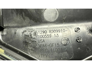   Pojistková skříňka 8509910, 10055913   BMW X4 F26 2015
