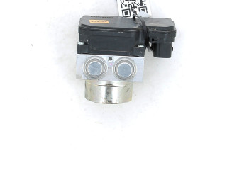 Jednotka ABS 4670C016, W0-3488N   Mitsubishi L200 2017
