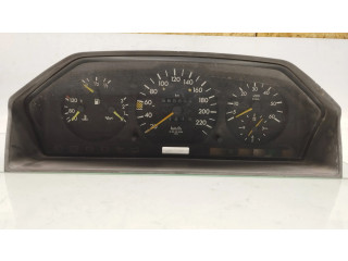 Панель приборов 1245425668, 87001221   Mercedes-Benz E W124       