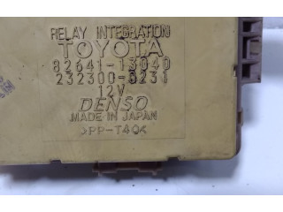   Pojistková skříňka 8264113040, 2323000231   Toyota Corolla Verso E121 2003