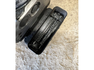Блок АБС P52125441AD, 25061336153   Dodge  Nitro   -  года