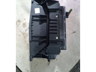 Дисплей    21154326, 13208089   Opel Astra H