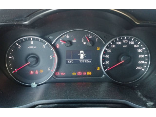 Přístrojová deska  KIA Carens III 2018 94023A4210, 11003532000Q  