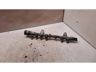 Vstřikovací lišta 55215210, 204763   Opel Corsa D  pro naftový motor 1.3  