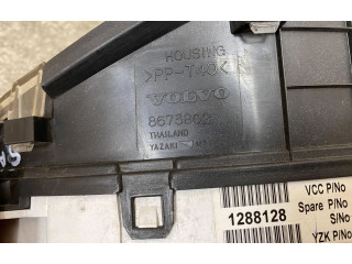 Přístrojová deska  Volvo V70 2005 8673263, 8673802  