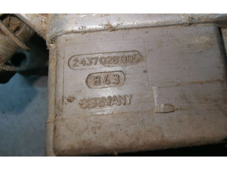 Vstřikovací lišta 0438121011, 026133353   Audi 80 90 B3     