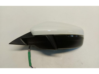 Zpětné zrcátko  MG HS 2022  10pin  