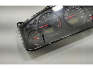 Přístrojová deska  Nissan Navara D40 2010 VP7NFF-10849-ADE  
