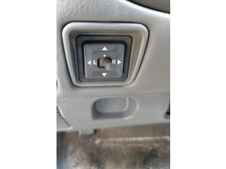 Зеркало электрическое        Mitsubishi Colt  1992 - 1996 года   