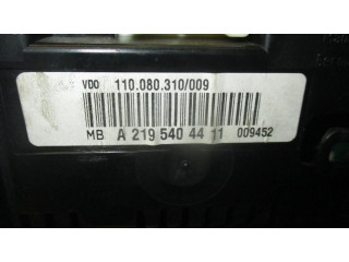 Přístrojová deska  Mercedes-Benz CLS C219 2006 A2195404411  