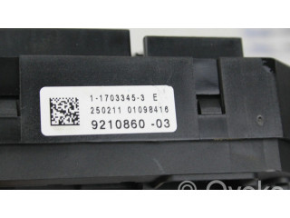 Блок предохранителей  9210860   BMW X3 F25    