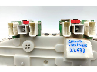 Панель приборов 838006D243B   Toyota Land Cruiser (J120)       