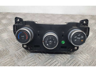 Блок управления климат-контролем 42359278, 557812715   Opel Karl