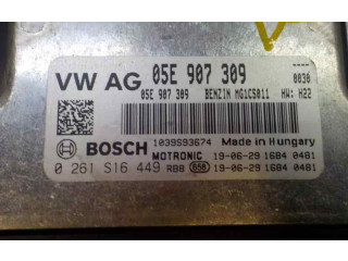 Блок управления двигателя 05E906018DAGBS, 05E907309   Audi A1