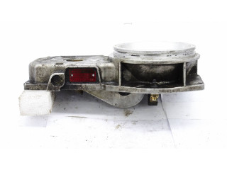 Топливная рампа 0438121089, 051133353a   Audi 80 90 B3  