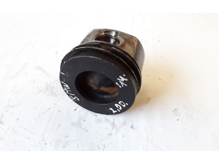 Píst    BMW 1 F20 F21  pro naftový motor 2.0  