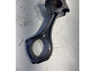 Píst 8340F   Mercedes-Benz ML W164    642.940 