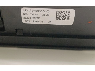   Pojistková skříňka A2239060402   Mercedes-Benz C W206 2023