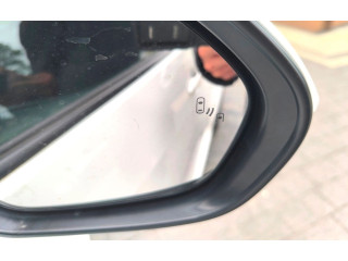 Zpětné zrcátko  Toyota Yaris 2019    