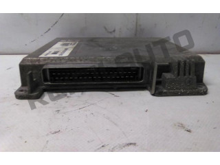 Řídící jednotka 7700737453   Renault 25 1991