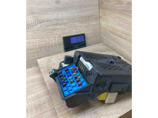 Блок предохранителей 7703297929, 1096033G   Renault Megane I    