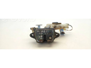 замок багажника 63100FE000, 001225    Subaru Impreza II 2003-2005 года