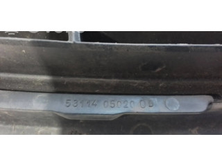 Передняя решётка Toyota Avensis T220 1997-2000 года 5311405020      