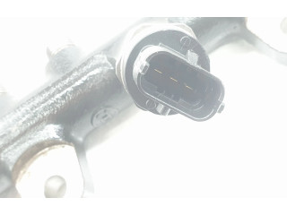 Vstřikovací lišta 175215346R, 175215346R   Renault Clio IV     
