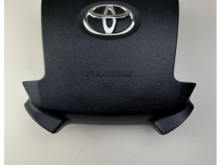 Подушка безопасности водителя    Toyota Land Cruiser (J200)