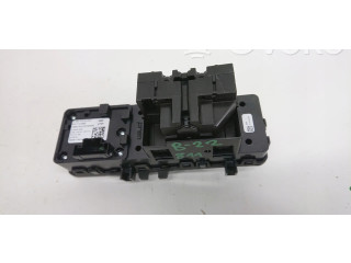 Селектор переключения передач 8Y0713059B    Audi A3 8Y   