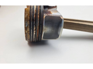  Поршень с шатуном B48A20M1 9494399, 8654480  BMW X2 F39  