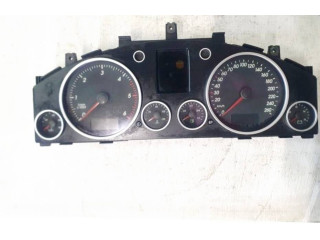Přístrojová deska  Volkswagen Touareg I 2004 0263654516, 7372000569  