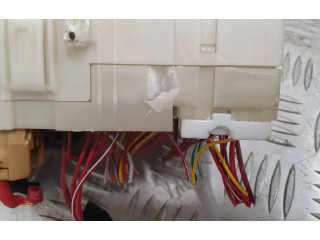 Блок предохранителей  243802061R   Renault Megane E-Tech    