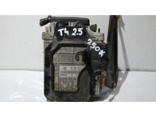 Блок управления двигателя 074906021S   Volkswagen Transporter - Caravelle T4