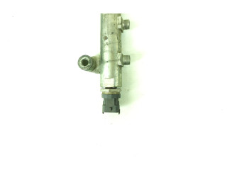 Vstřikovací lišta 0445214174   Opel Antara     